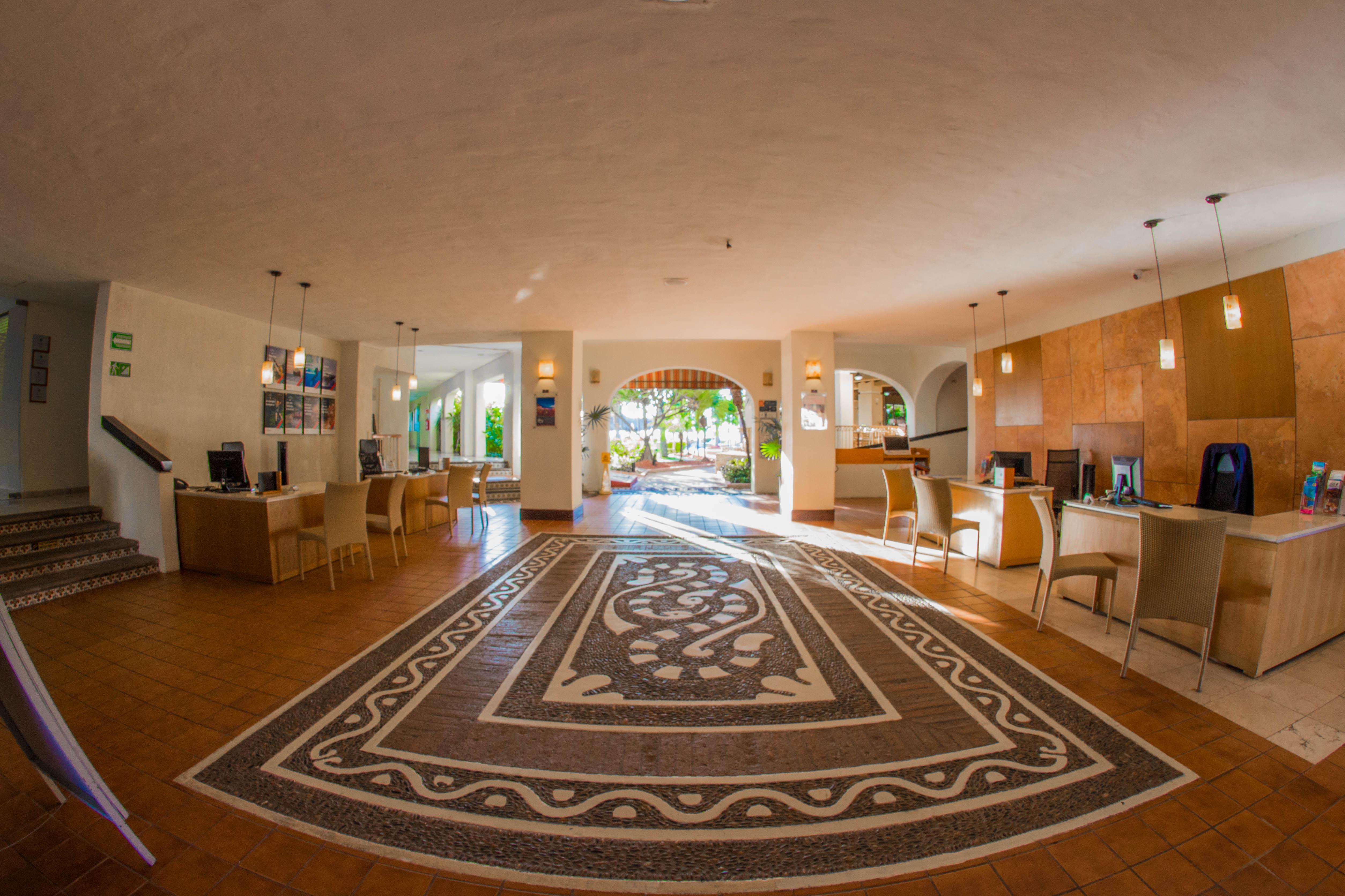 Plaza Pelicanos Grand Beach Resort All Inclusive Puerto Vallarta Bagian luar foto