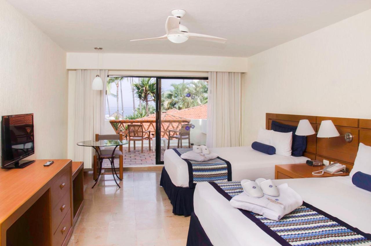 Plaza Pelicanos Grand Beach Resort All Inclusive Puerto Vallarta Bagian luar foto