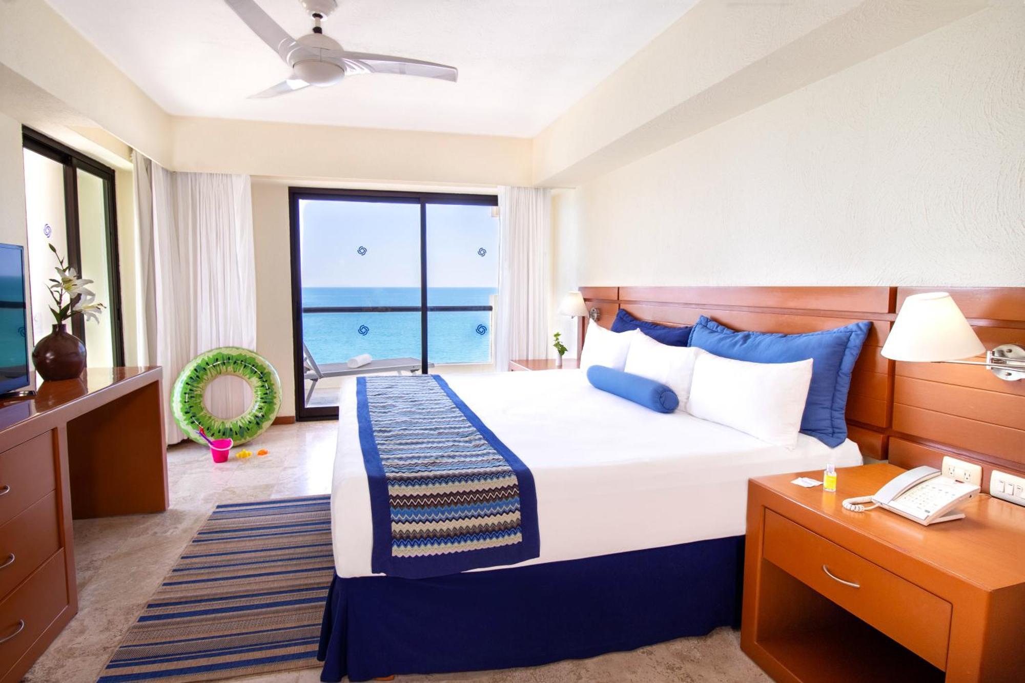 Plaza Pelicanos Grand Beach Resort All Inclusive Puerto Vallarta Bagian luar foto