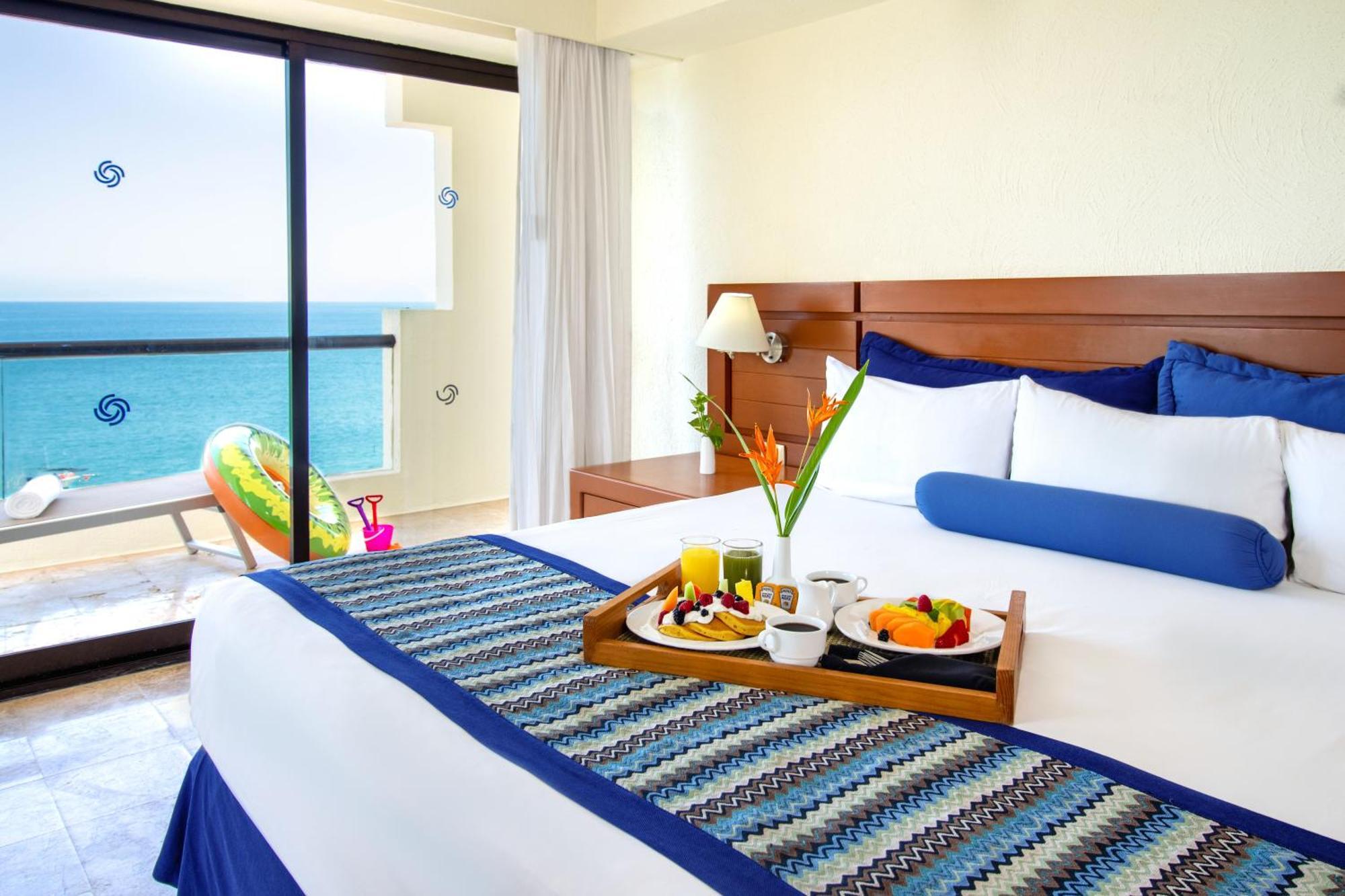 Plaza Pelicanos Grand Beach Resort All Inclusive Puerto Vallarta Bagian luar foto