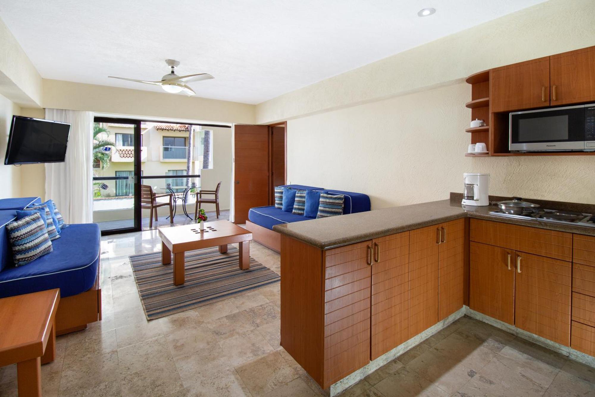 Plaza Pelicanos Grand Beach Resort All Inclusive Puerto Vallarta Bagian luar foto