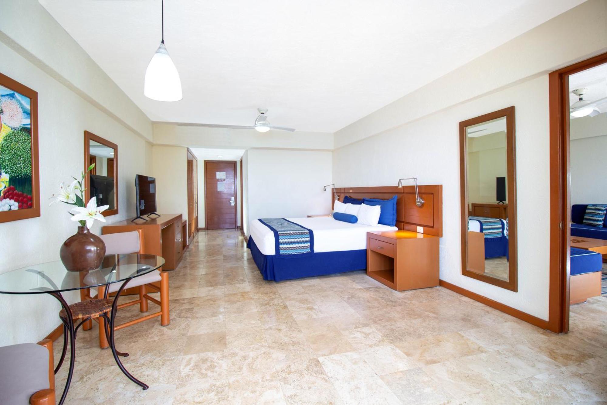 Plaza Pelicanos Grand Beach Resort All Inclusive Puerto Vallarta Bagian luar foto