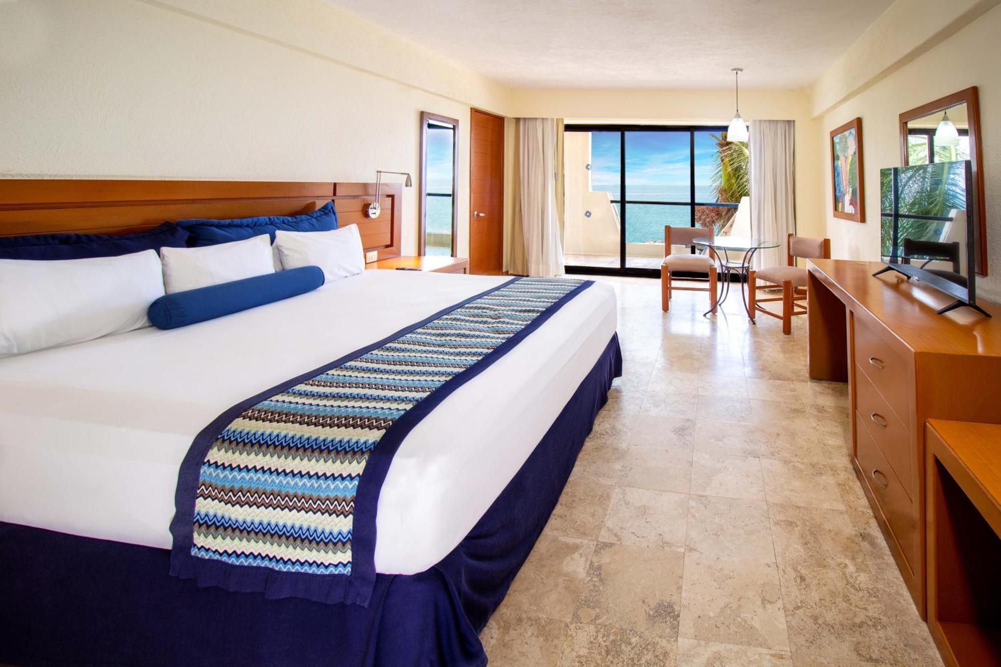 Plaza Pelicanos Grand Beach Resort All Inclusive Puerto Vallarta Bagian luar foto