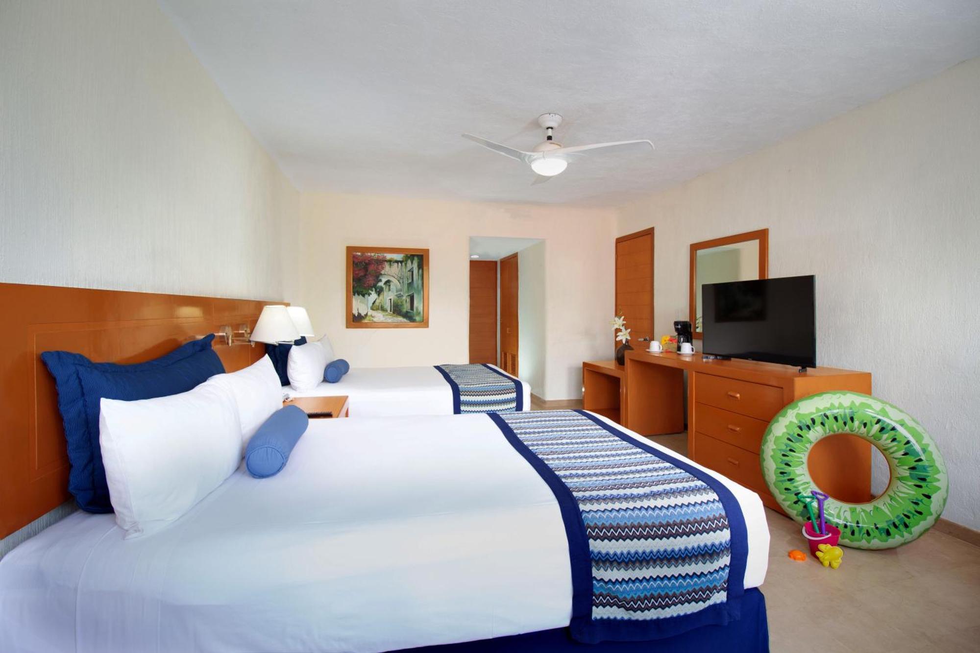 Plaza Pelicanos Grand Beach Resort All Inclusive Puerto Vallarta Bagian luar foto