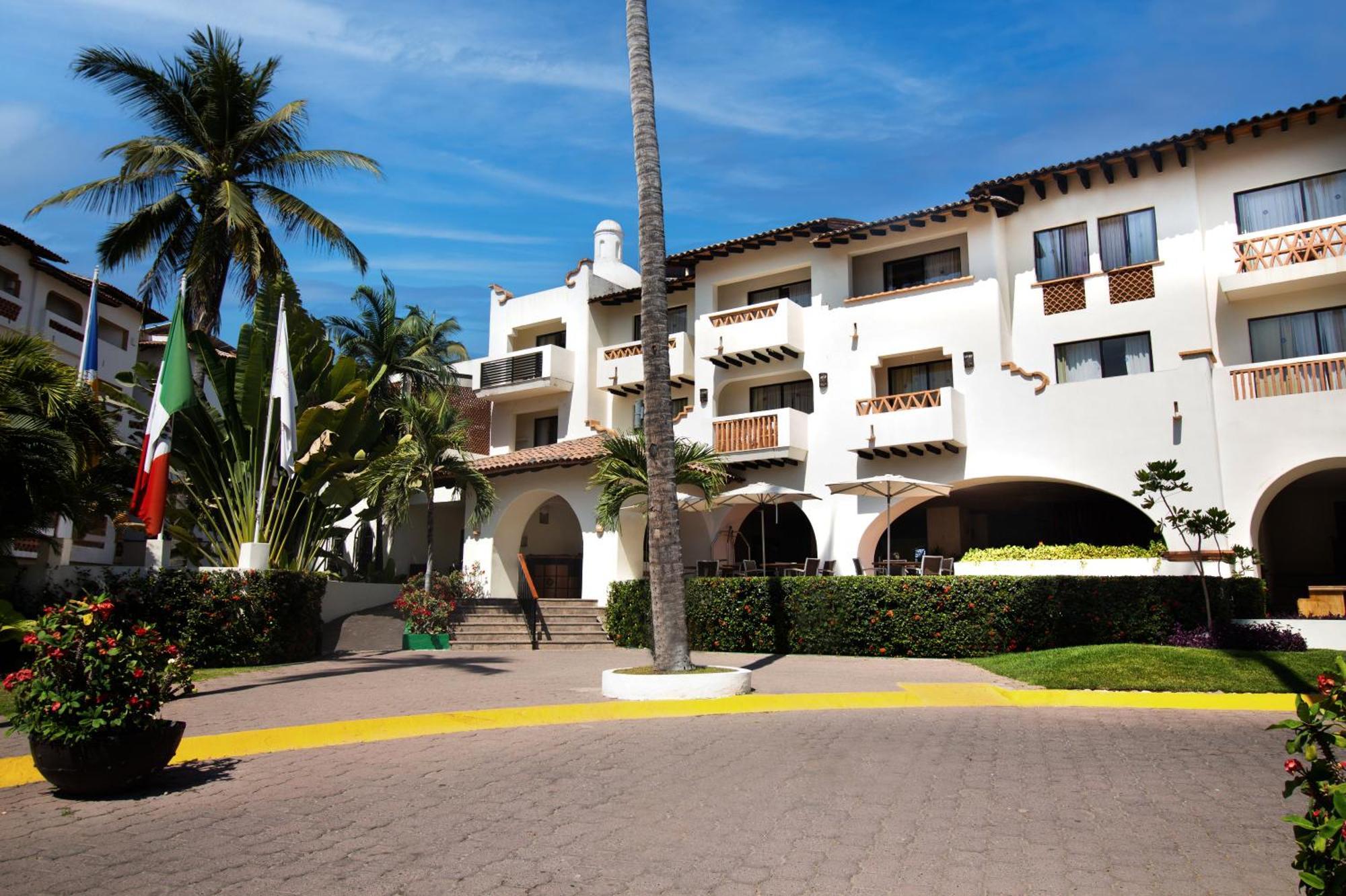 Plaza Pelicanos Grand Beach Resort All Inclusive Puerto Vallarta Bagian luar foto
